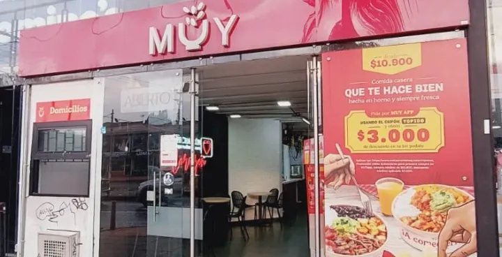 Fachada de MUY 147